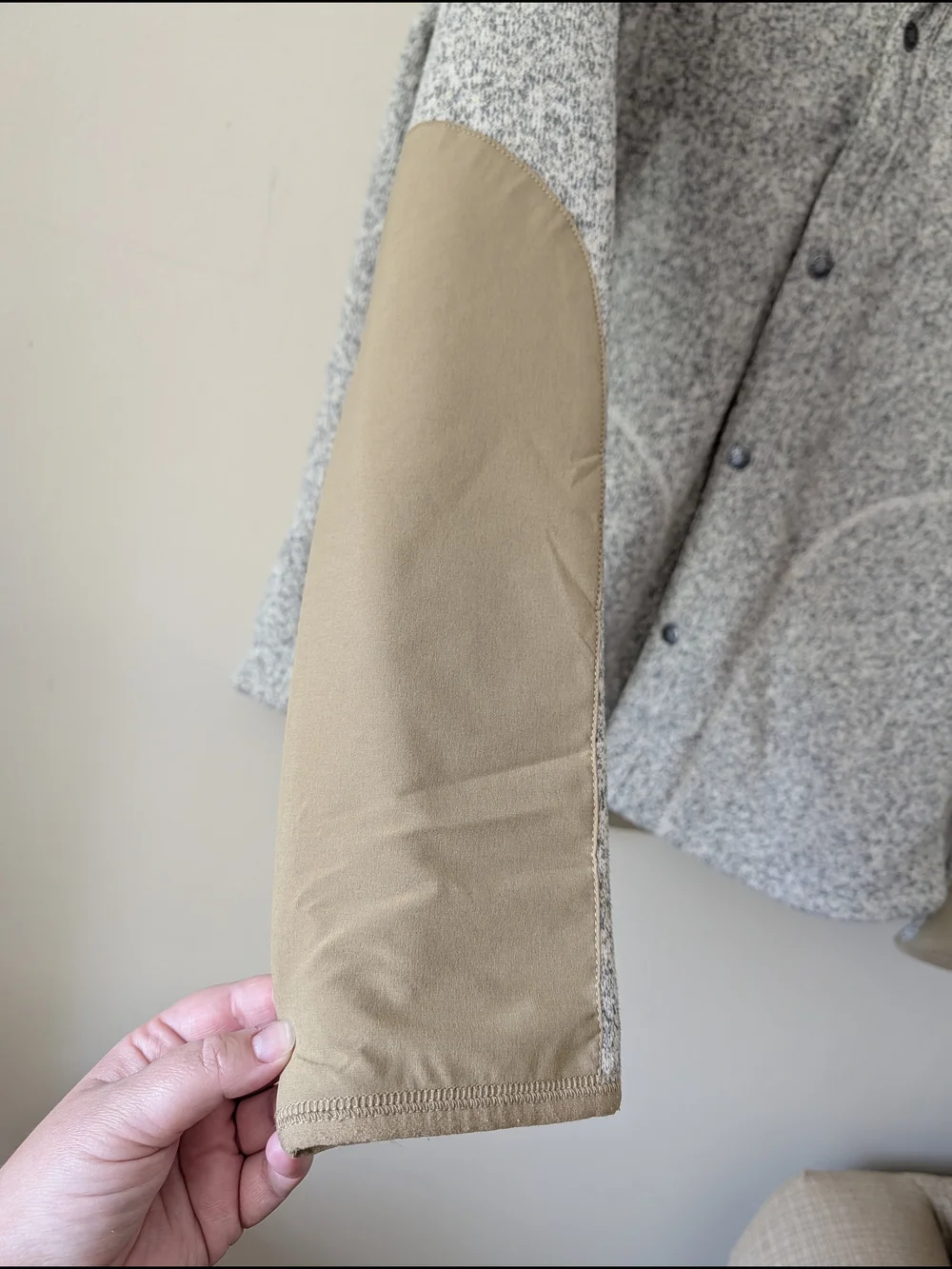The North Face Men’s Gordon Lyons Heathered Cream Jacket with Tan Accents Size L